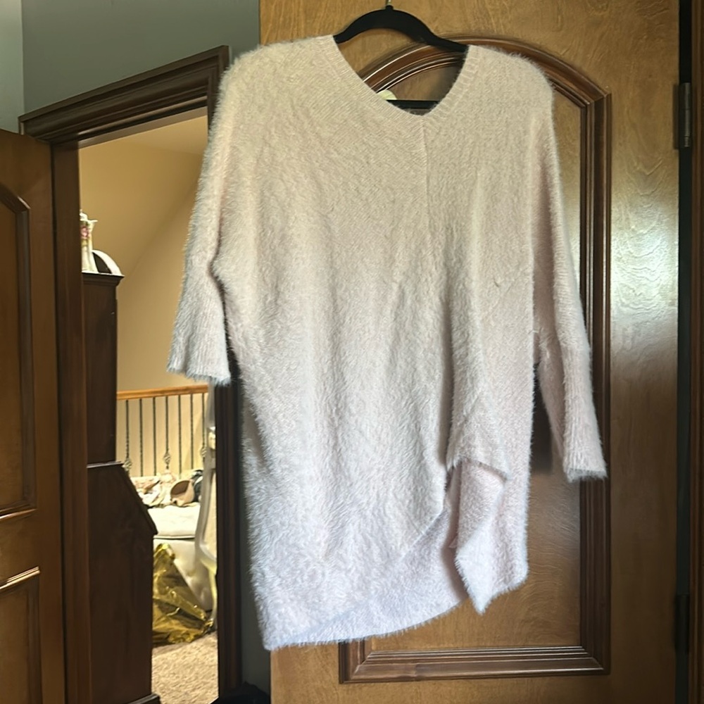 Light pink fuzzy sweater